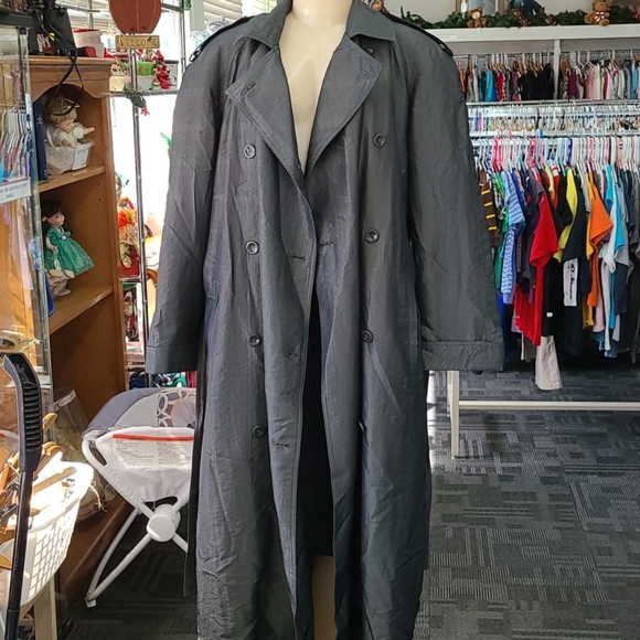 J.G.Hook trench coat - Picture 7 of 9